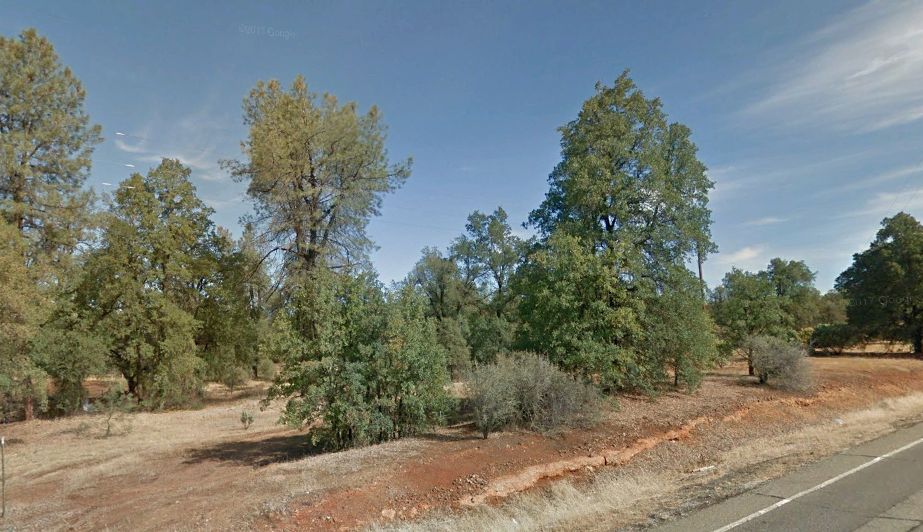 6440 Oasis Road, Redding, CA 96003
